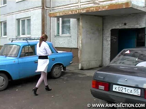 Больной соблазнился и заставил медсестру сосать хуй